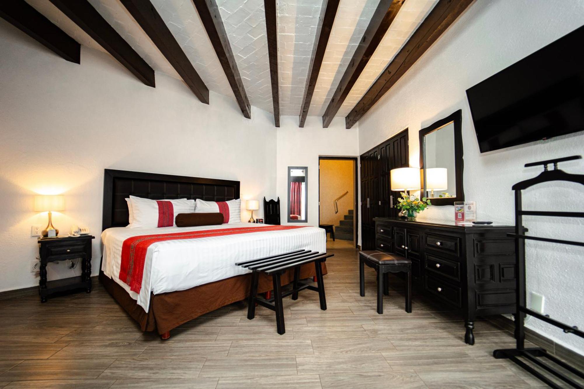 Best Western Plus Posada De Don Vasco Patzcuaro Bagian luar foto